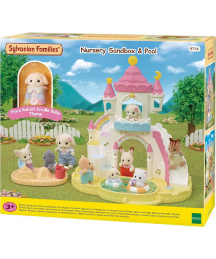 LE BAC À SABLE ET PISCINE DES BÉBÉS