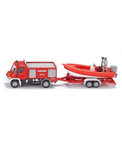 POMPIERS AVEC BATEAU