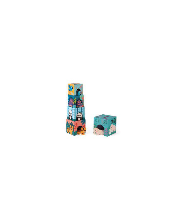 PYRAMIDE ET FIGURINES ANIMAUX